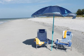 Close to Englewood and Boca Grande beach, monthly New Vacation Villa